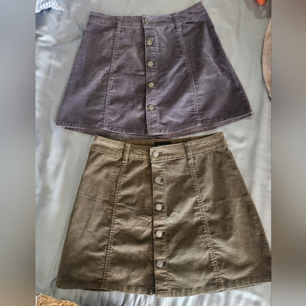 Bundle of 2 CELEBRITY PINK SKIRTS